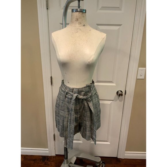 Veronica Beard "Baga" Black & White Prince Of Wales Checked Belted Shorts Size 2 - Picture 4 of 9